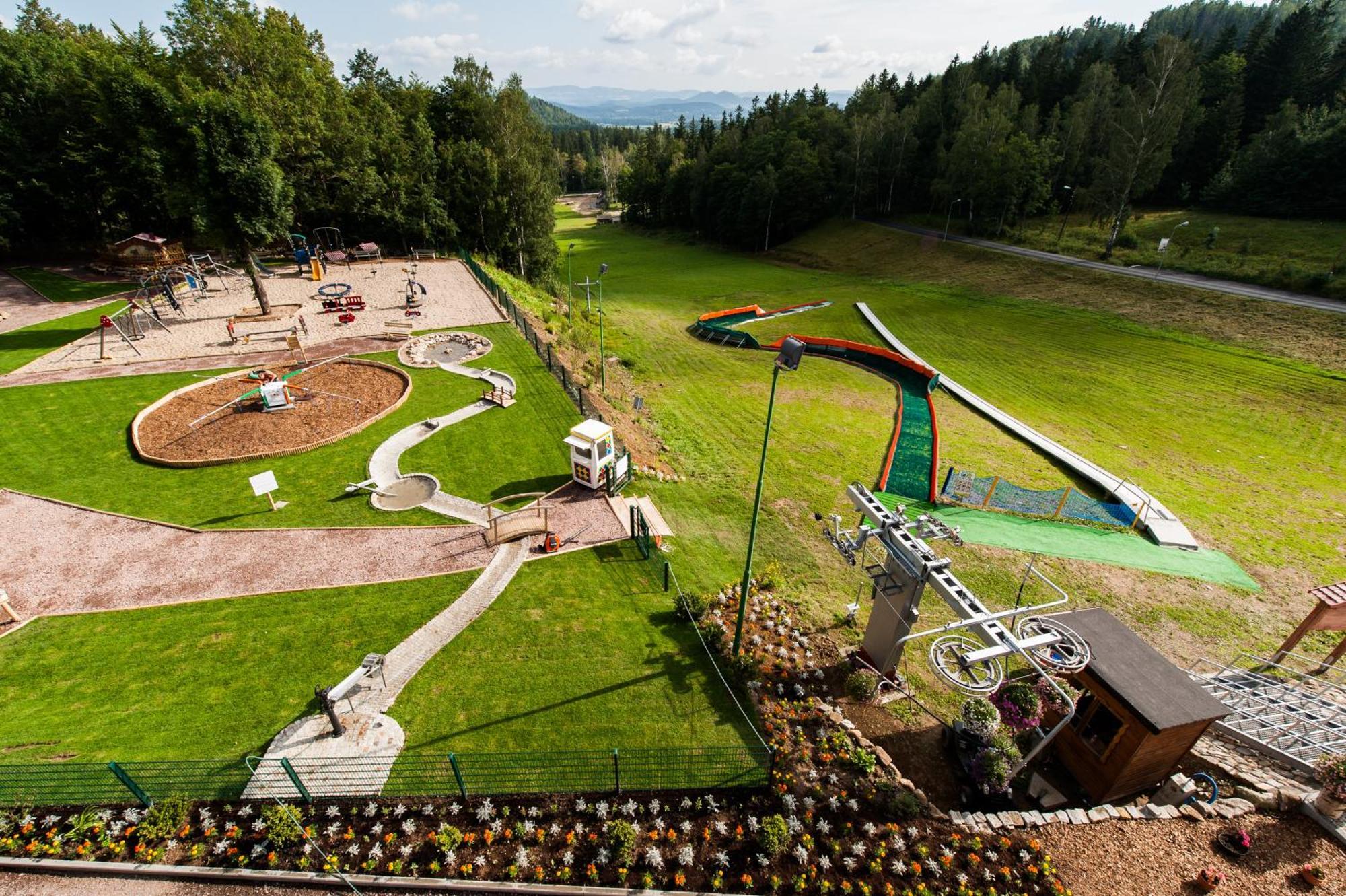 Przystanek Bavaria - Sauny, Parking Oraz Wstep Do Parku Bajek W Cenie! Karpacz Ngoại thất bức ảnh